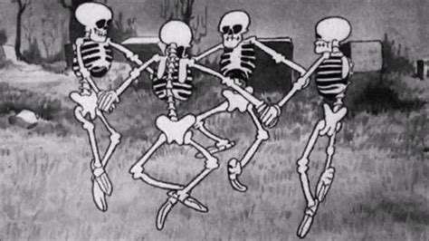 (3D AUDIO) Spooky Scary Skeletons (Remix) - YouTube