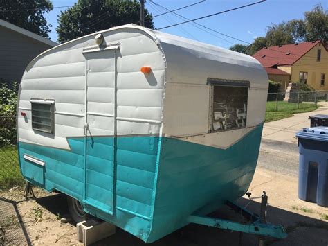 1962 Shasta $2,500 asking price. Located in North Minneapolis, MN ...