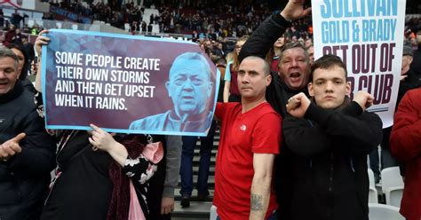 West Ham fans protest march ahead of Premier League clash against ...