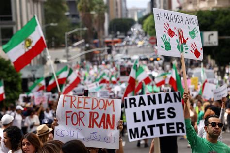 Protesters Flood DTLA Streets Demanding Freedom For Iran And Rights For ...