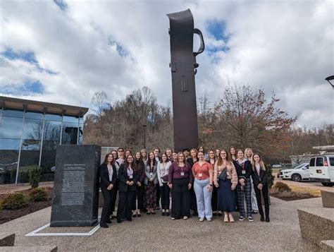 Forensic and Investigative Science Living Learning Community Visits FBI - CJIS Divison ...