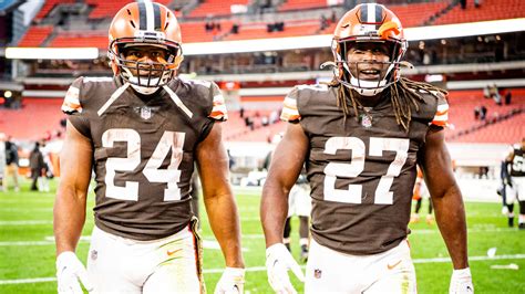 Reviewing the RBs: Nick Chubb, Kareem Hunt gave Browns one of NFL’s ...