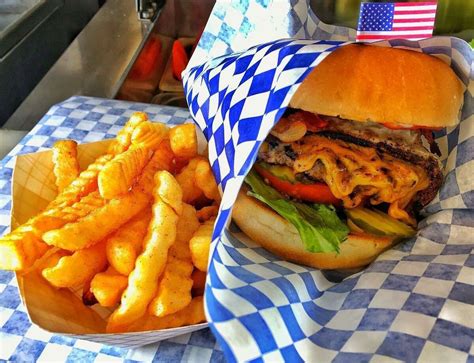 Bubba's Texas Burger Shack adds fries to menu after decades in Houston