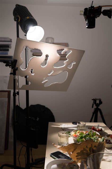 Image of a DIY gobo lighting set up | Photography studio setup ...