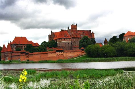 Malbork castle Free Photo Download | FreeImages