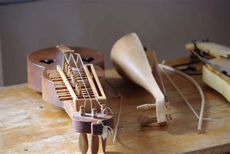 Instruments de musique médiévaux / Medieval music instrume… | Flickr