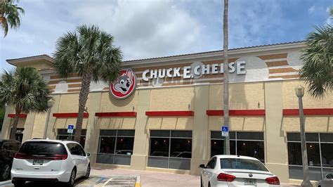 Chuck E. Cheese Kendall, Florida 2.0 Store Tour (April 2022) - YouTube