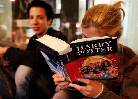 Opinion | Why Grown-Up Muggles Should Read ‘Harry Potter’ - The New York Times