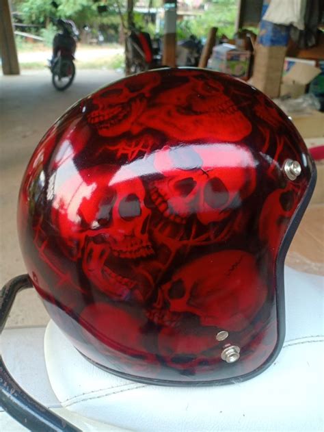 Skull helmet | Motorbike helmet, Custom helmet paint, Motorcycle helmets