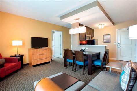 Hotel Suites near Disney World | TownePlace Suites Orlando at Flamingo Crossings