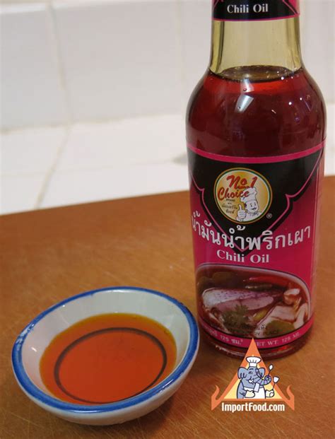 Hand Brand Thai chili oil, 4.2 oz bottle, available online from ...