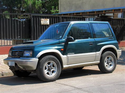 2001 Suzuki Vitara JLX - 4dr SUV 2.0L 4x4 auto