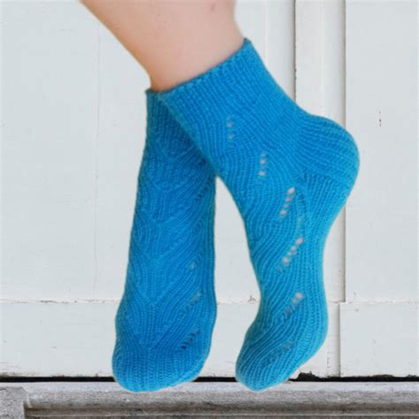 Ankle Socks. Knitting pattern