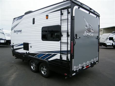 Toy hauler travel trailers | RV Obsession