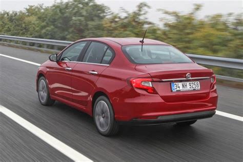 Fiat Tipo (2017) First Drive