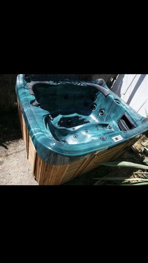 Catalina XL200 Hot Tub for Sale in American Canyon, CA - OfferUp