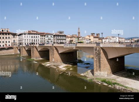 Ponte alle Grazie bridge, Florence, Italy Stock Photo - Alamy