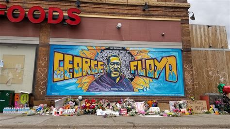 George Floyd Mural in Minneapolis Becomes a Makeshift Memorial