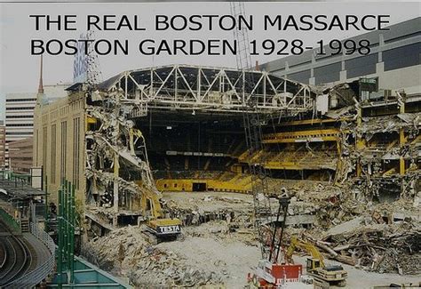 The old Boston Garden 1928 - 1998 | Boston garden, Boston history, In ...