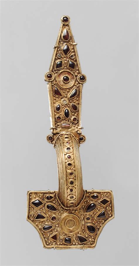 Bow Brooch | East Germanic | The Metropolitan Museum of Art | Ancient jewelry, Viking jewelry ...