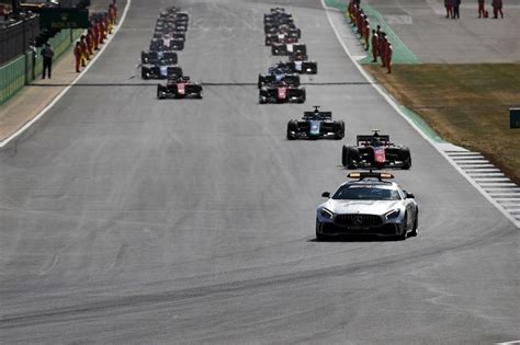 Formula 2 teams given extra testing mileage to try start fixes