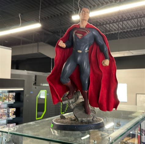 Superman:The Man of Steel 1/4 Scale Sideshow Collectibles Statue – Warehouse Comics, Cards & Gaming