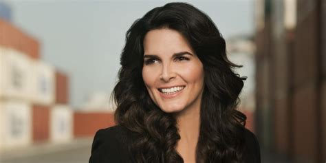 Angie Harmon - Net Worth April 2024, Salary, Age, Siblings, Bio, Family, Career