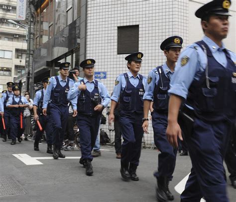 Tokyo Police march in | Police, Tokyo, Cops