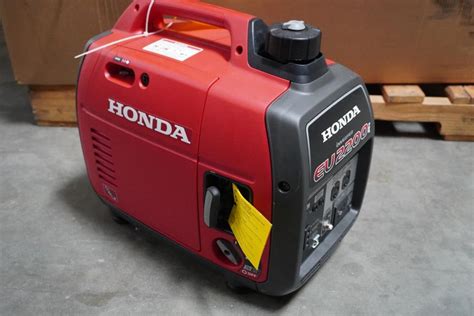 Honda EU2200i Inverter Generator | Property Room