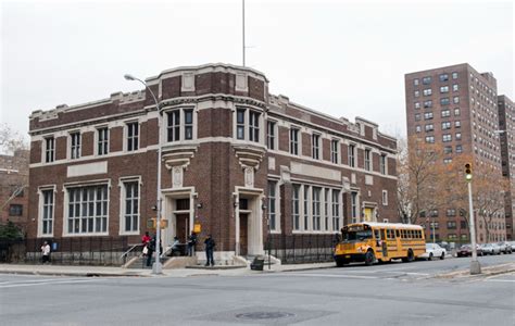 Brownsville Library (Brooklyn, NY) – UrbanAreas.net