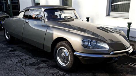 1971 Citroën DS Coupe' Le Thimme | Citroen ds, Voiture citroen, Citroën