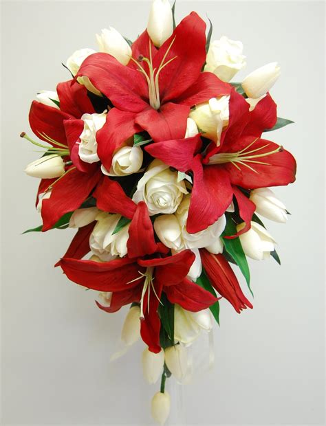 Lily Arrangements and Bouquet Ideas