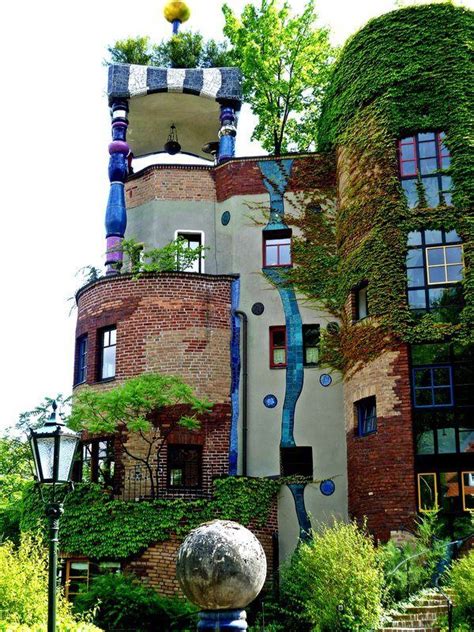 Hundertwasserhaus, Germany | Hundertwasser architecture, Unusual ...