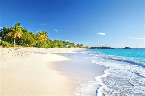 Best Beaches in Antigua and Barbuda