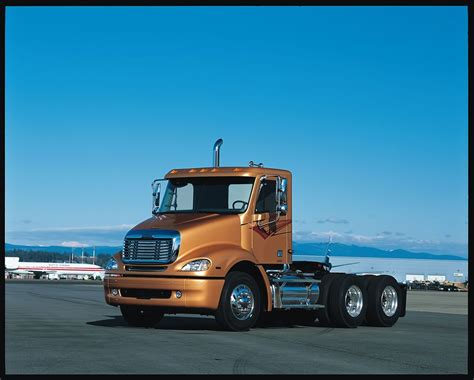 Freightliner Columbia picture # 37559 | Freightliner photo gallery ...