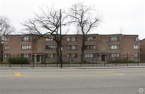 Parkway Gardens Rentals - Chicago, IL | Apartments.com