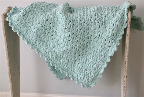 Easy Crochet Baby Blanket Video Tutorial with Free Pattern and Video