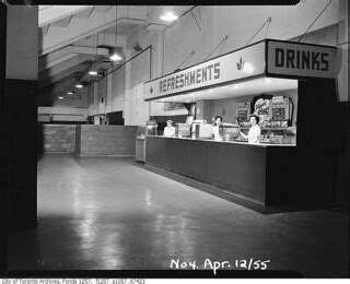 Maple Leaf Gardens refreshment stand | Photographer: Alexand… | Flickr