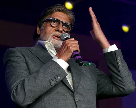 Amitabh Bachchan celebrates India's twin win at the 95th Academy Awards