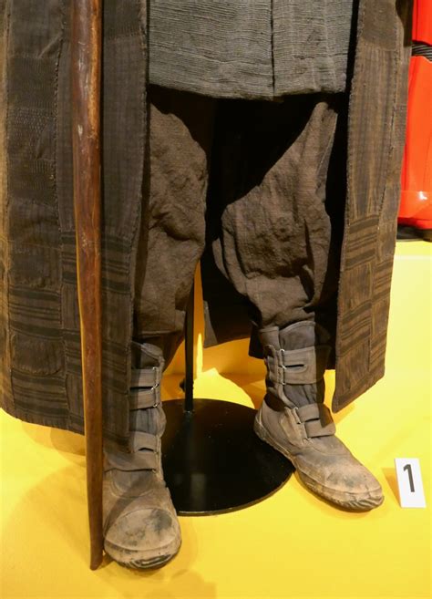 Hollywood Movie Costumes and Props: Star Wars: The Rise of Skywalker movie costumes on display ...