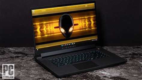 Alienware m17 R5 - Review 2022 - PCMag Australia