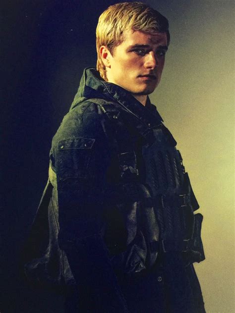 panempropaganda: “New images of Josh Hutcherson as Peeta Mellark from ...