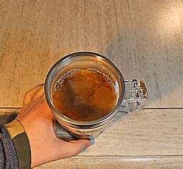 Self-Stirring Travel Coffee Mug - Clear
