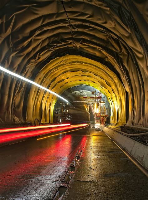 Tunnel Construction Pictures | Download Free Images on Unsplash