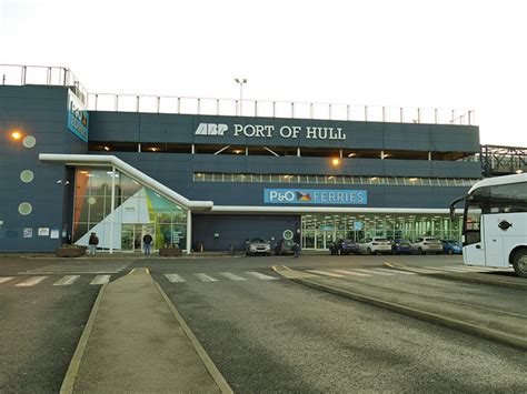 Port of Hull, P&O Ferries terminal © Stephen Craven :: Geograph Britain and Ireland