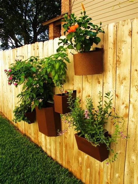 15 Super Unique Fence Planters That’ll Have You Loving Your Privacy Fence Again - The ART in LIFE