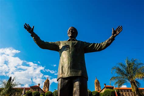 30 foot (9 meter) tall bronze statue of Nelson Mandela with the Union ...