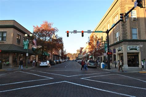 Spring in Athens: Court Street, Athens Ohio