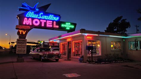 Blue Swallow Motel @ Route 66 by night Foto & Bild | architektur ...