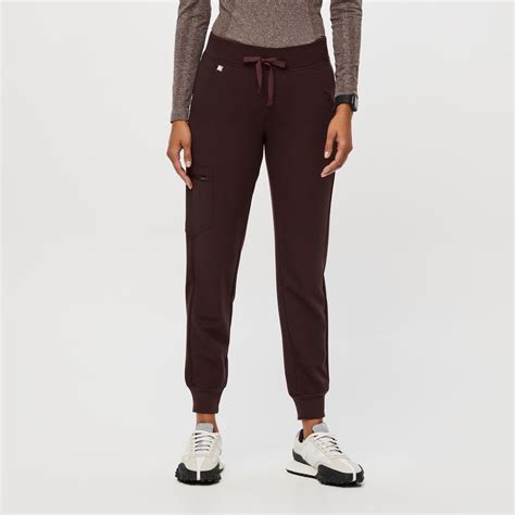 Women's Zamora™ Jogger Scrub Pants - Espresso · FIGS